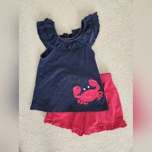 Luigi Kids short set with crab appliqué, size 3T.